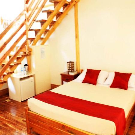 Palo Alto Bed & Breakfast Puerto Princesa Ruang foto