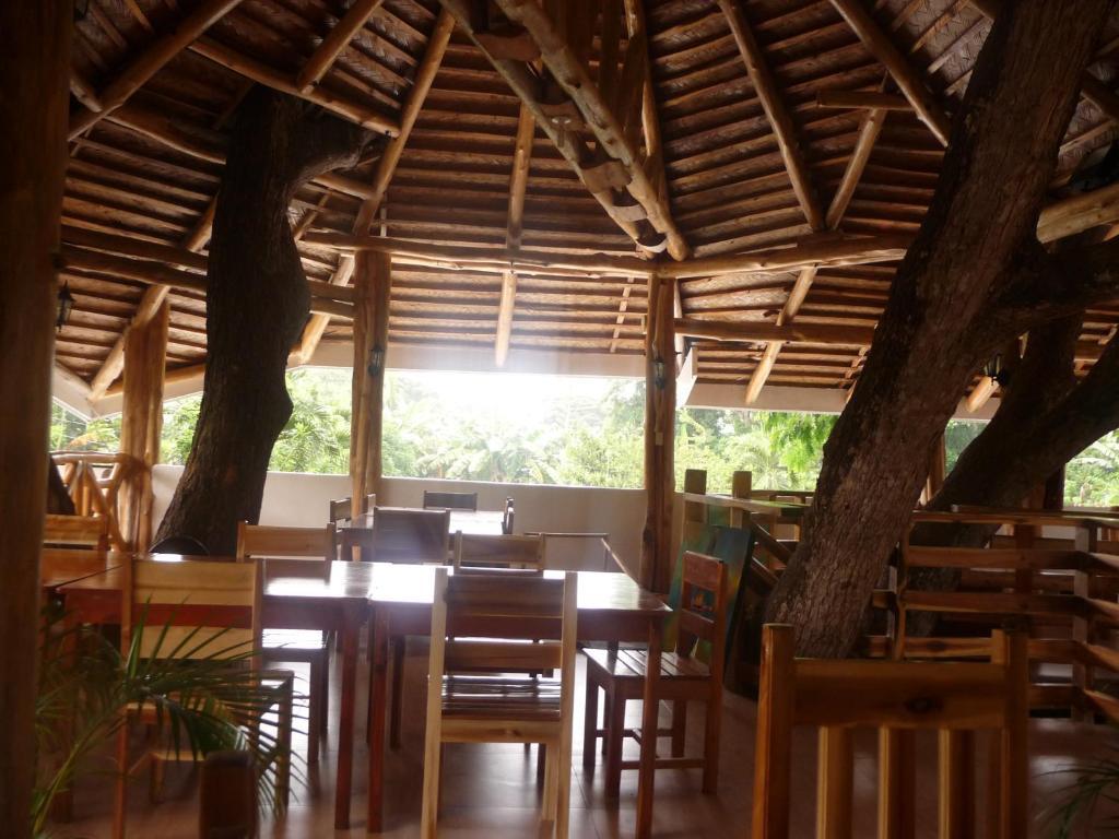 Palo Alto Bed & Breakfast Puerto Princesa Bagian luar foto