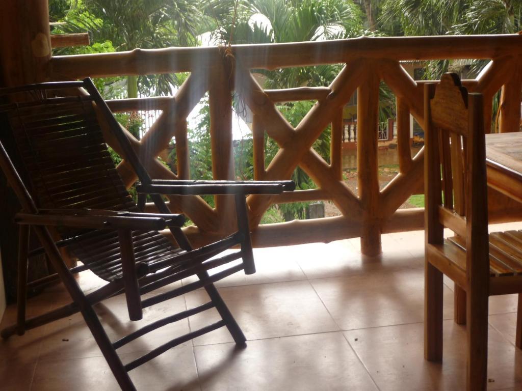 Palo Alto Bed & Breakfast Puerto Princesa Bagian luar foto