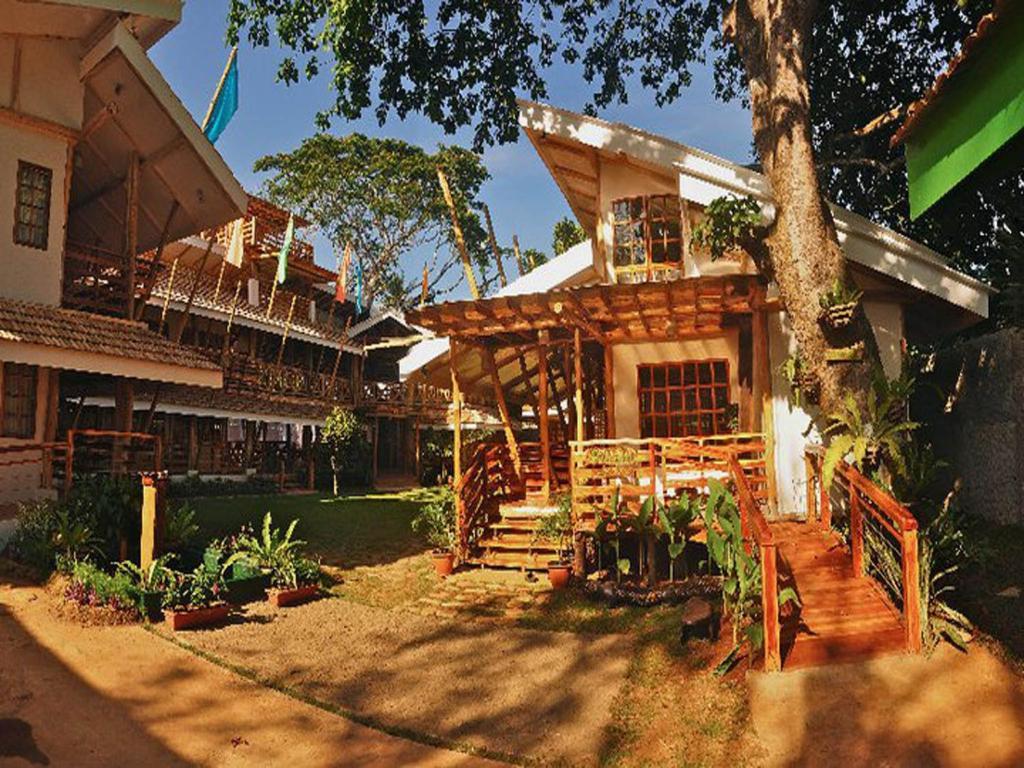 Palo Alto Bed & Breakfast Puerto Princesa Bagian luar foto